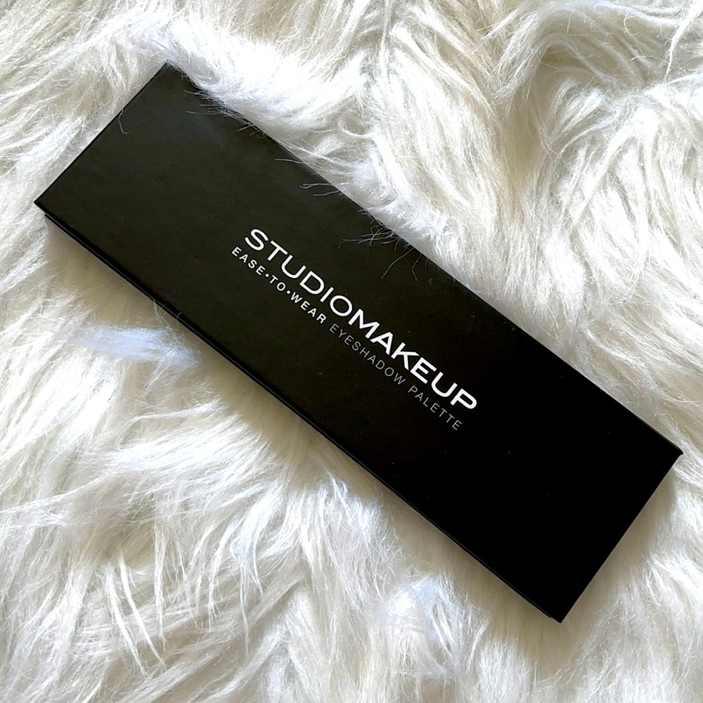 Studio Makeup Ease to Wear Eyeshadow Palette